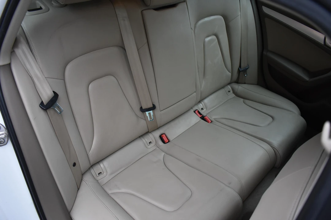 2011 Audi B8 A4 - Image 11 of 12