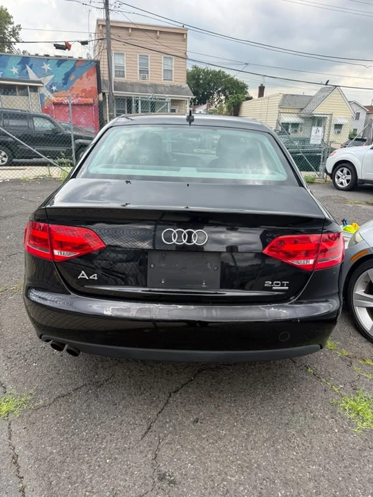 2011 Audi B8 A4 - Image 7 of 8