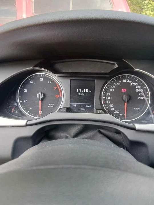 2011 Audi B8 A4 - Image 3 of 8