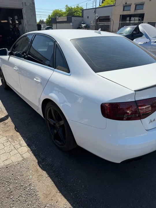 2011 Audi B8 A4 - Image 17 of 18