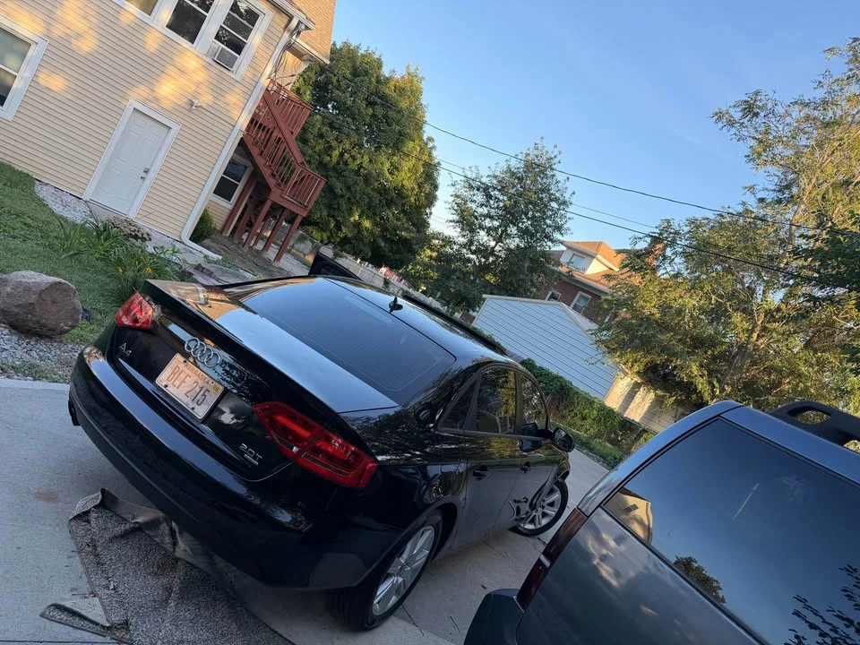 2011 Audi B8 A4 - Image 2 of 5