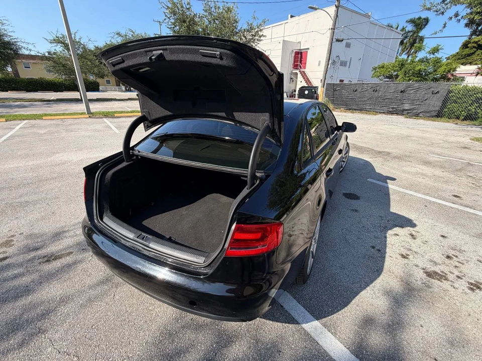 2011 Audi B8 A4 - Image 16 of 19