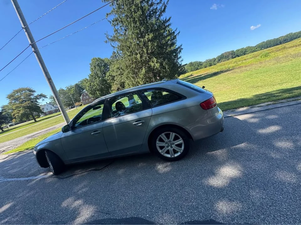 2011 Audi B8 A4 - Image 2 of 10