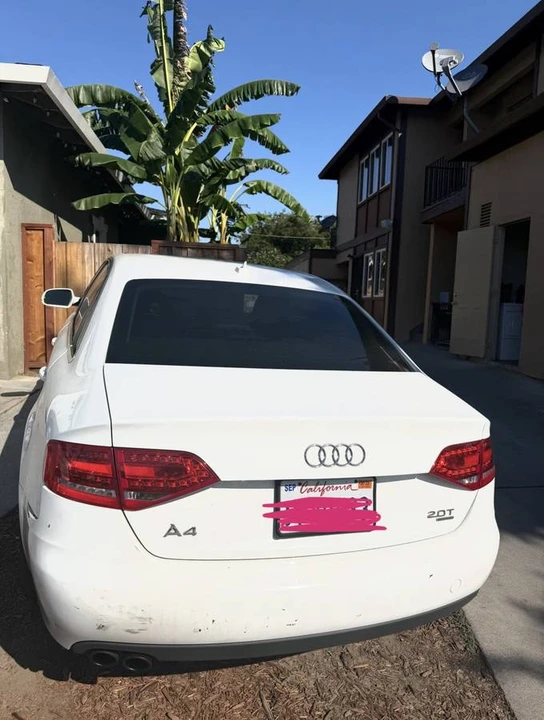 2011 Audi B8 A4 - Image 2 of 2