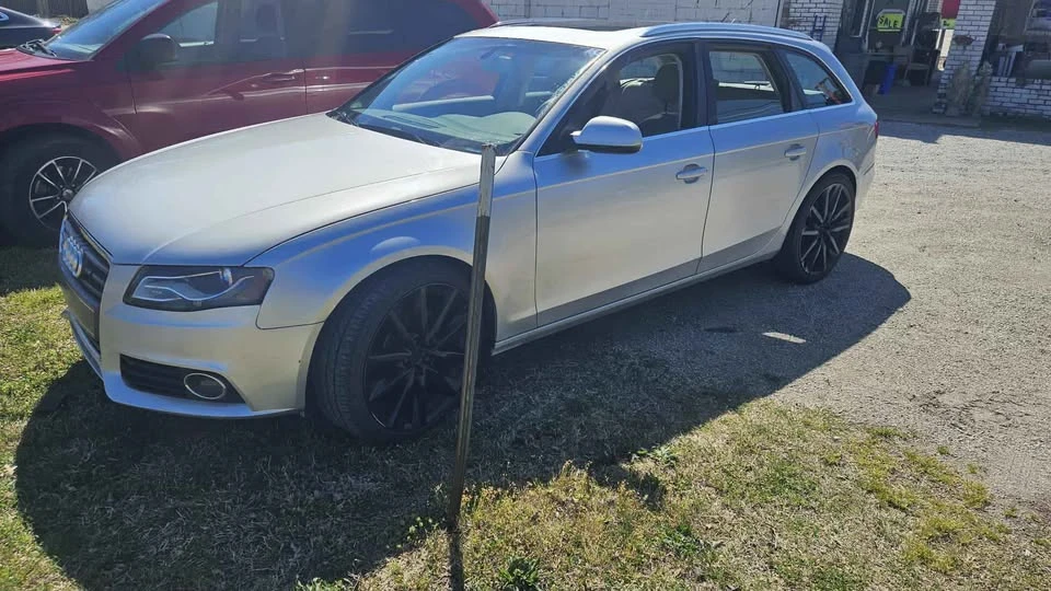 2011 Audi B8 A4 - Image 2 of 10