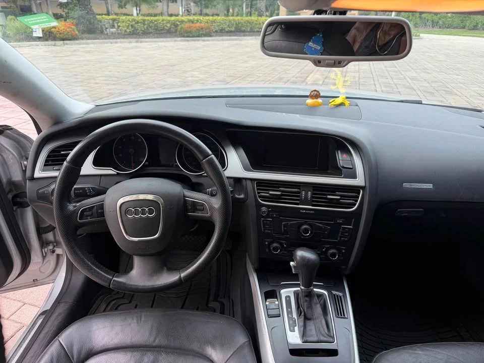 2011 Audi B8 A5 - Image 7 of 16