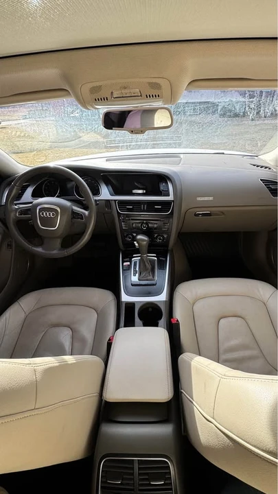 2011 Audi B8 A5 - Image 6 of 10
