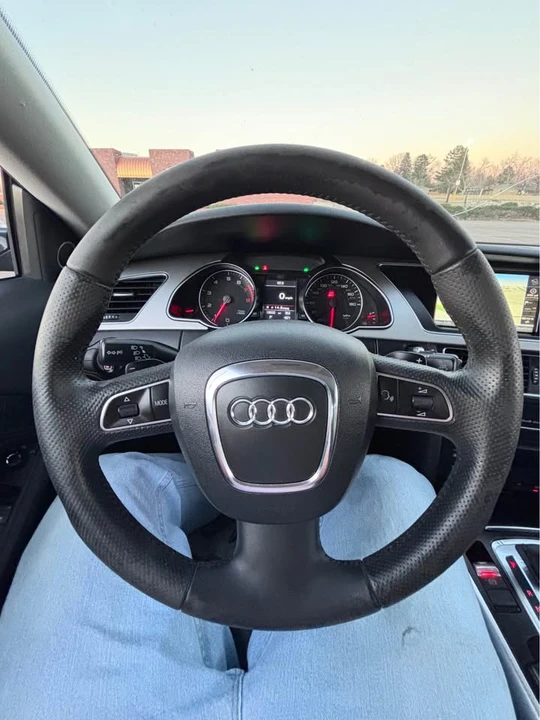 2011 Audi B8 A5 - Image 6 of 9