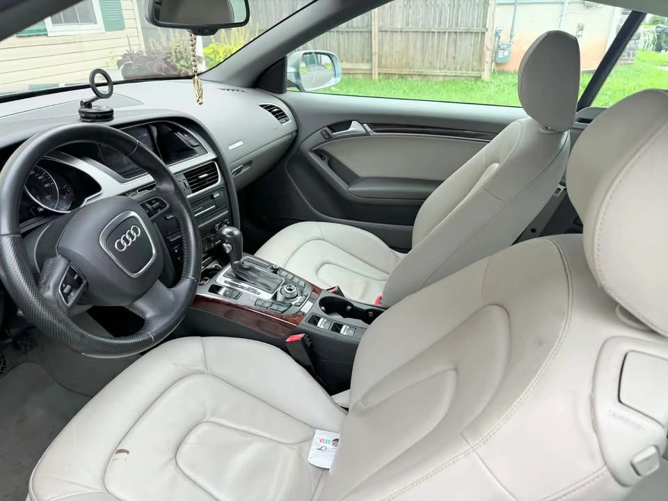 2011 Audi B8 A5 - Image 6 of 8