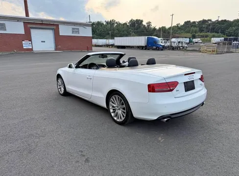 2011 Audi A5 2.0T Premium Plus Coupe 2D