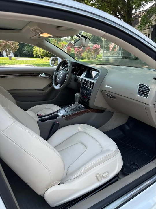 2011 Audi B8 A5 - Image 19 of 20