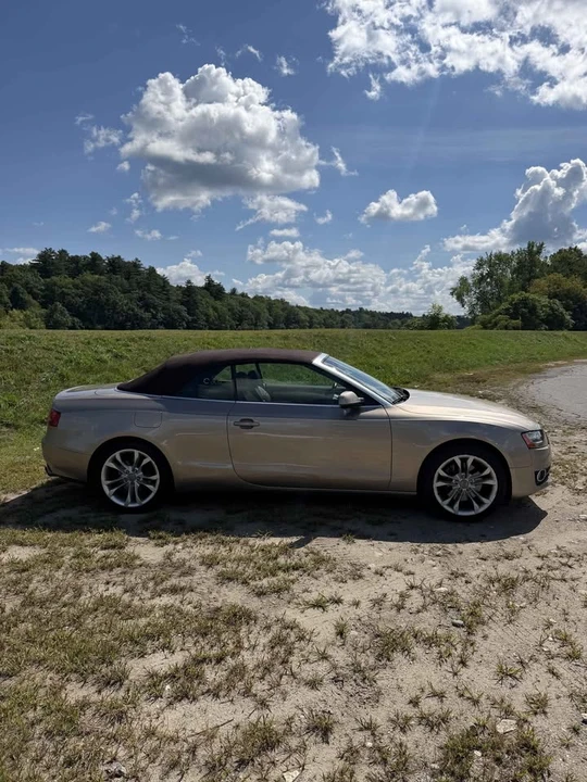 2011 Audi B8 A5 - Image 2 of 8