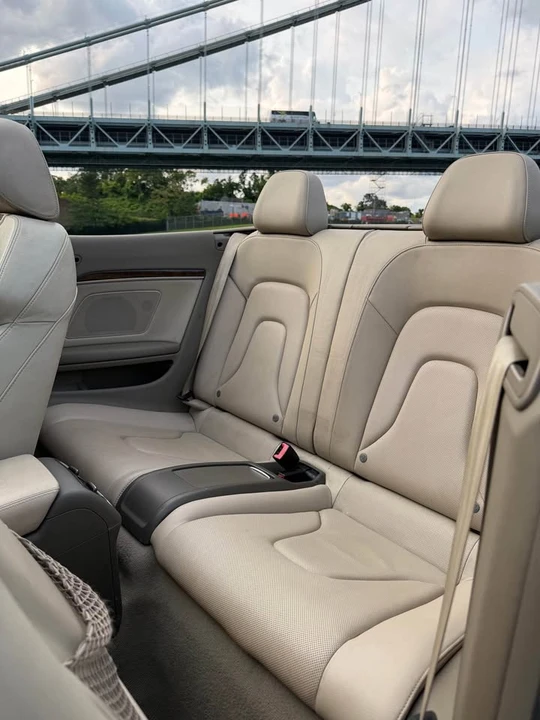 2011 Audi B8 A5 - Image 7 of 10