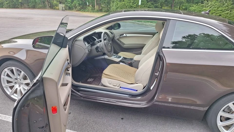 2011 Audi B8 A5 - Image 11 of 18