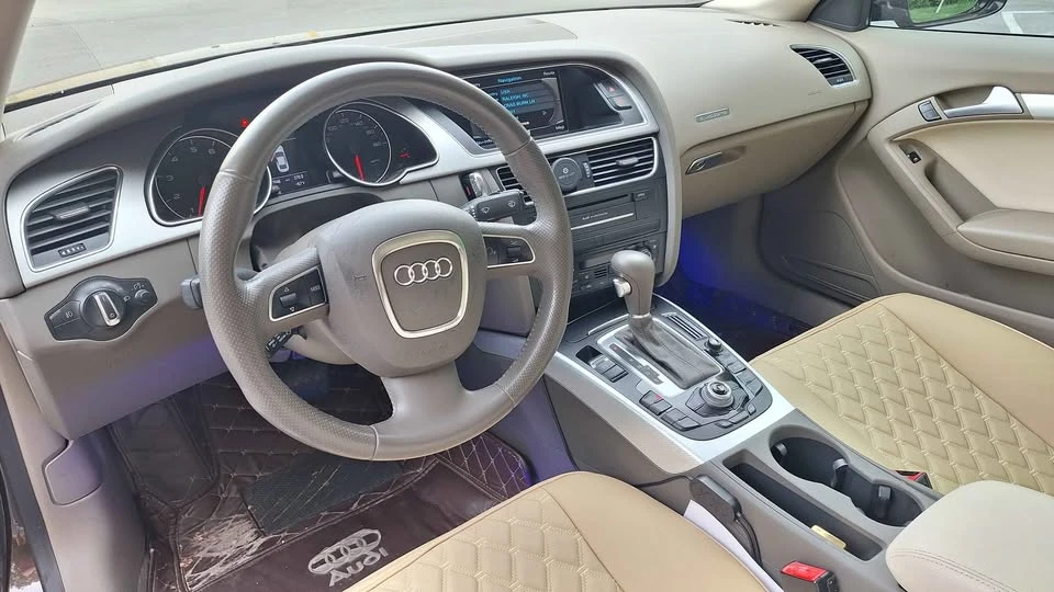 2011 Audi B8 A5 - Image 13 of 18