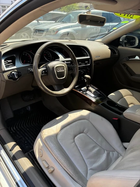 2011 Audi B8 A5 - Image 8 of 12