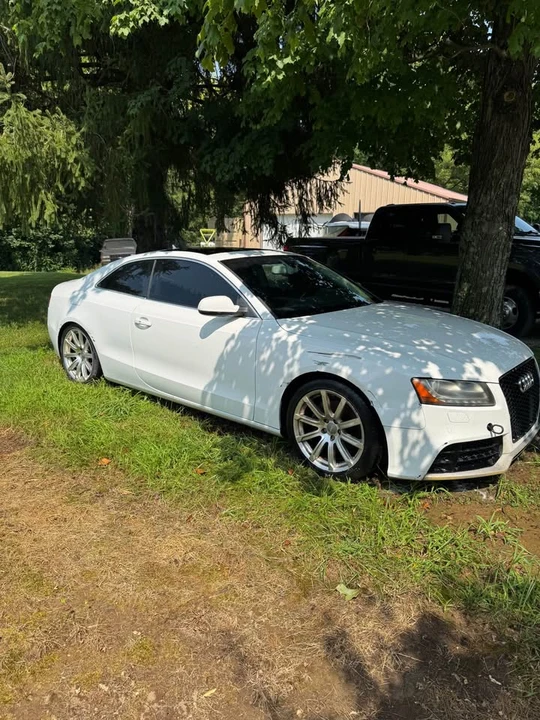 2011 Audi B8 A5 - Image 2 of 5