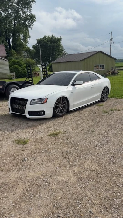 2011 Audi B8 A5 - Image 2 of 6
