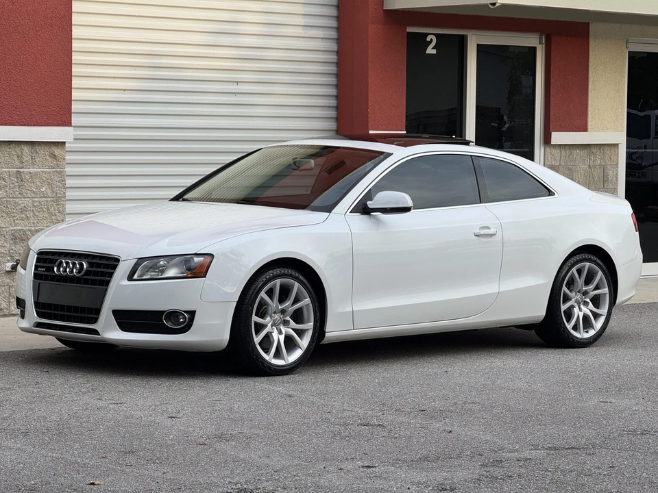 2011 Audi B8 A5 - Image 2 of 31
