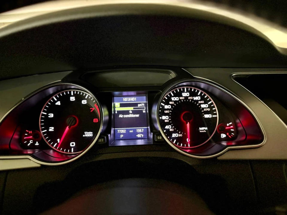 2011 Audi B8 A5 - Image 14 of 19