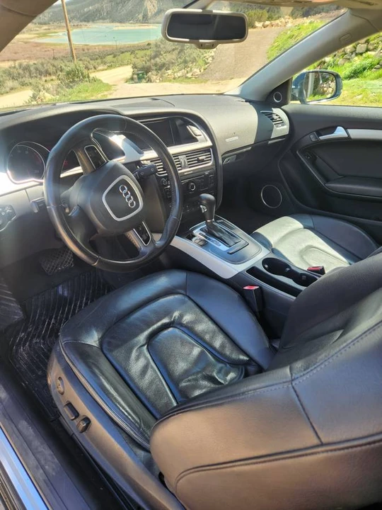 2011 Audi B8 A5 - Image 6 of 8