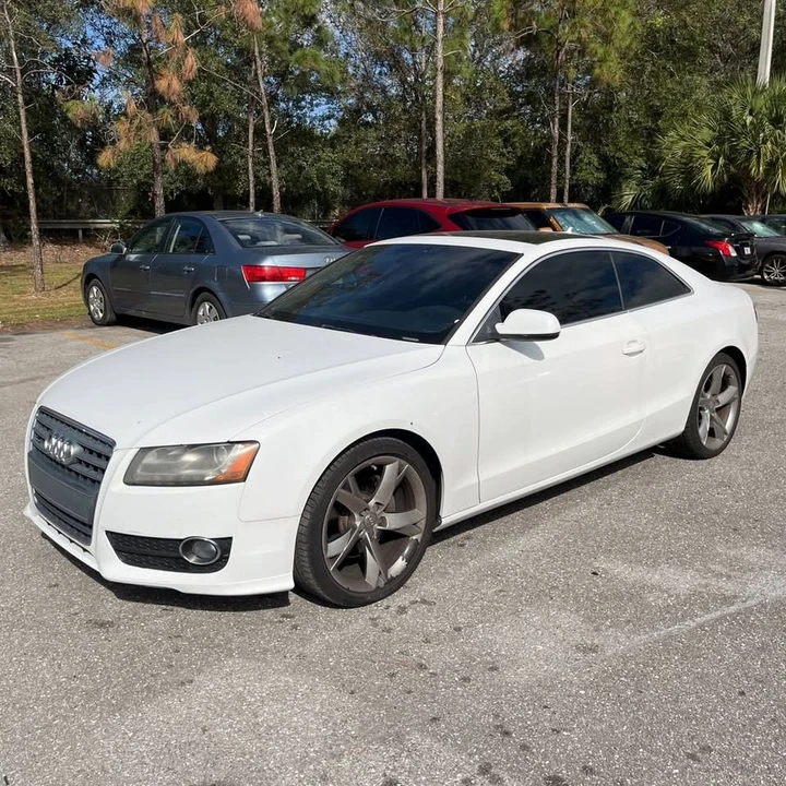 2011 Audi B8 A5 - Image 2 of 5