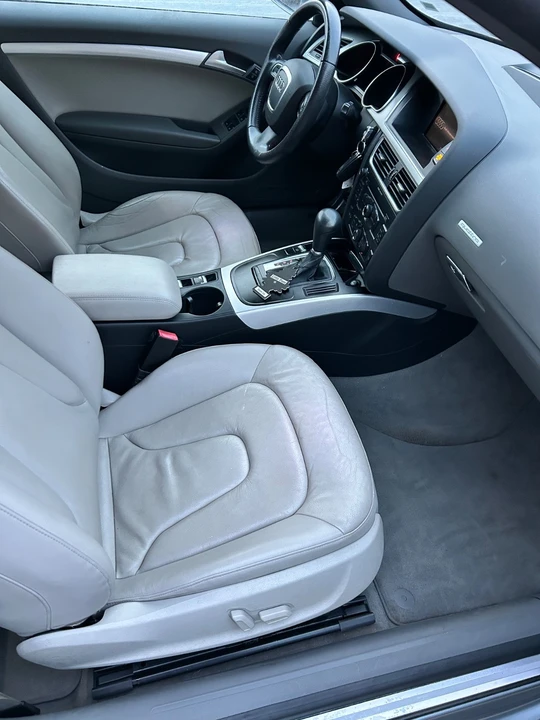 2011 Audi B8 A5 - Image 2 of 12