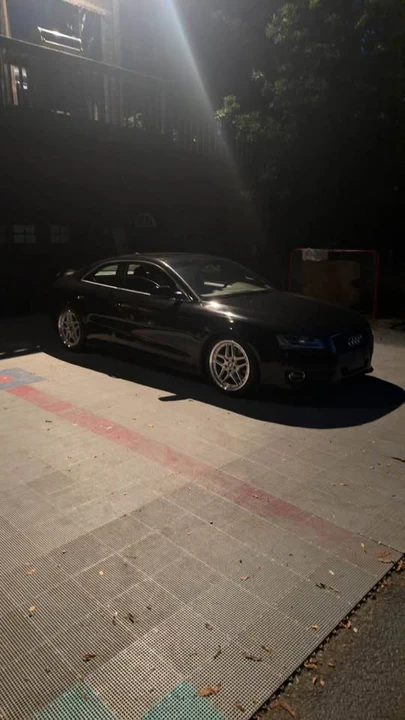 2011 Audi B8 A5 - Image 2 of 2