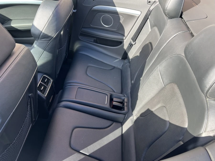 2011 Audi B8 A5 - Image 8 of 12