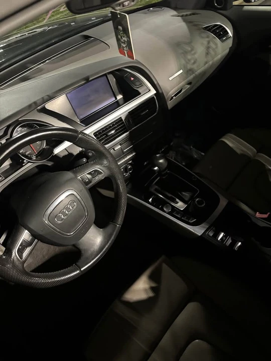 2011 Audi B8 A5 - Image 5 of 6