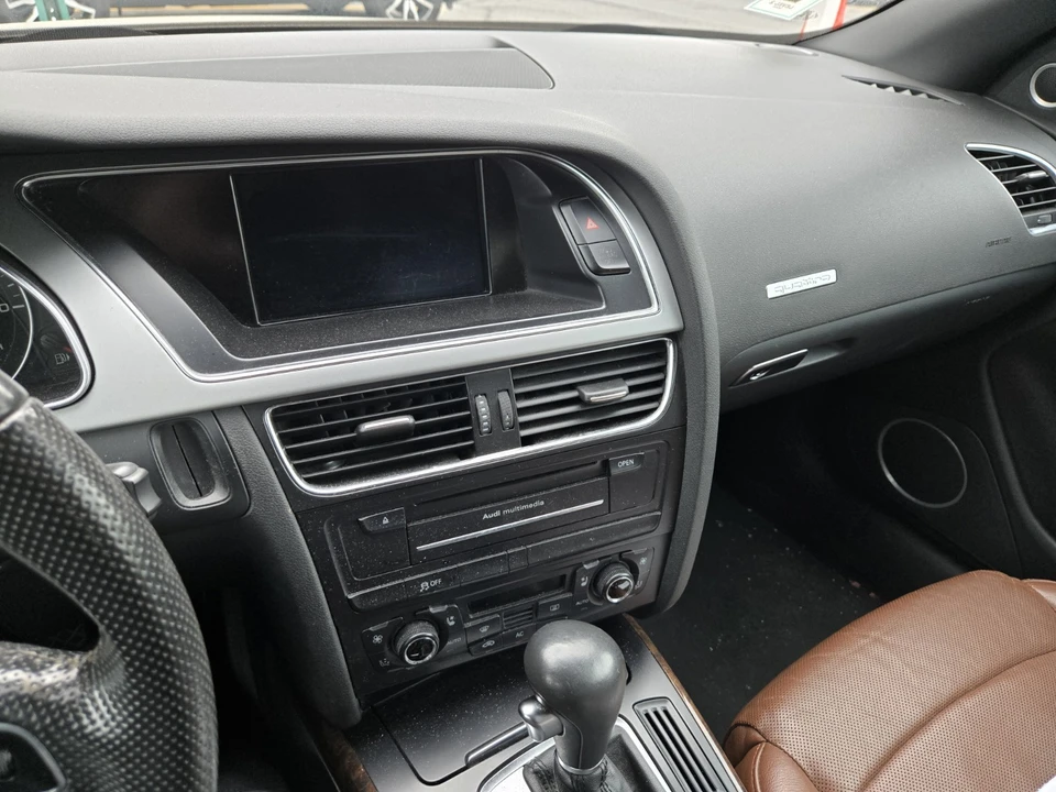 2011 Audi B8 A5 - Image 15 of 16