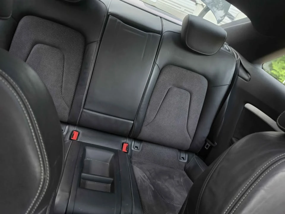 2011 Audi B8 A5 - Image 4 of 7