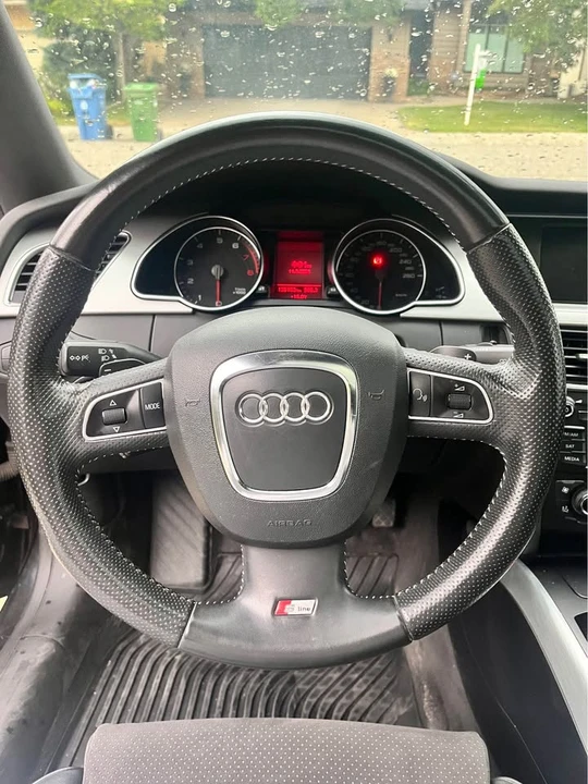 2011 Audi B8 A5 - Image 8 of 13