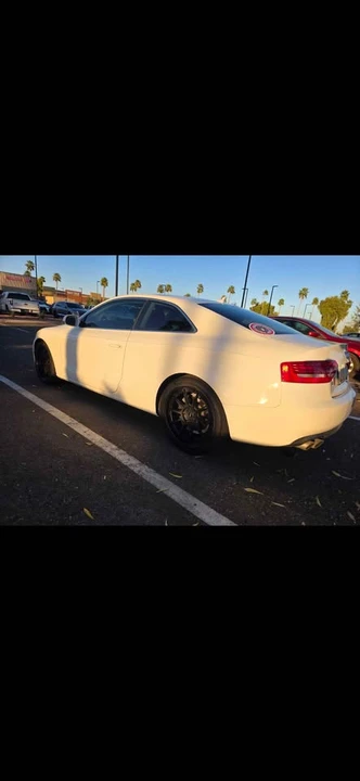 2011 Audi B8 A5 - Image 2 of 10
