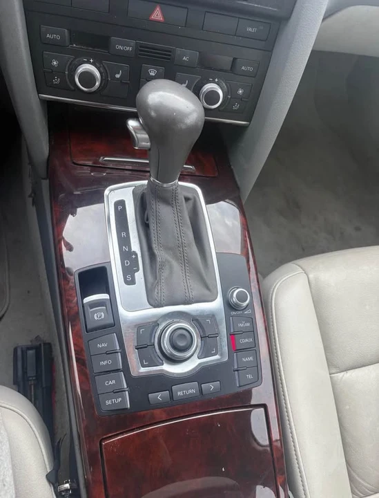 2011 Audi C6 A6 - Image 10 of 11