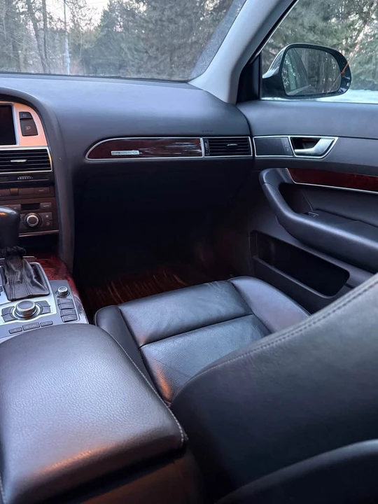 2011 Audi C6 A6 - Image 8 of 10