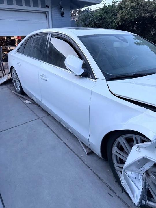 2011 Audi D4 A8 - Image 2 of 6