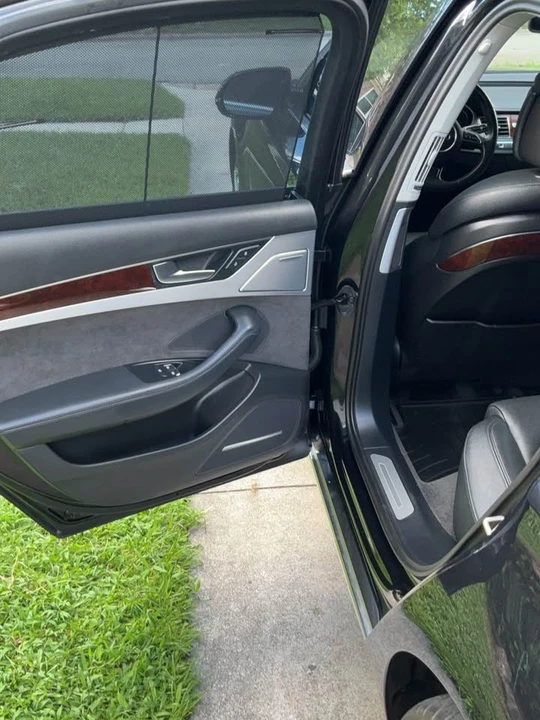 2011 Audi D4 A8 - Image 7 of 10