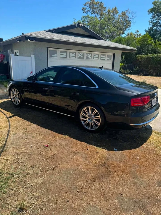 2011 Audi D4 A8 - Image 4 of 6
