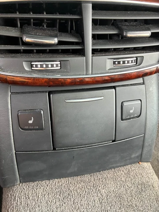 2011 Audi D4 A8 - Image 12 of 12