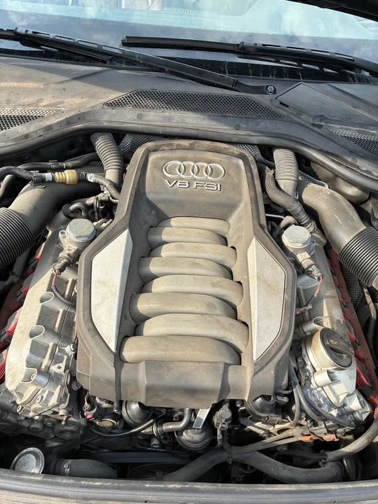 2011 Audi D4 A8 - Image 9 of 10