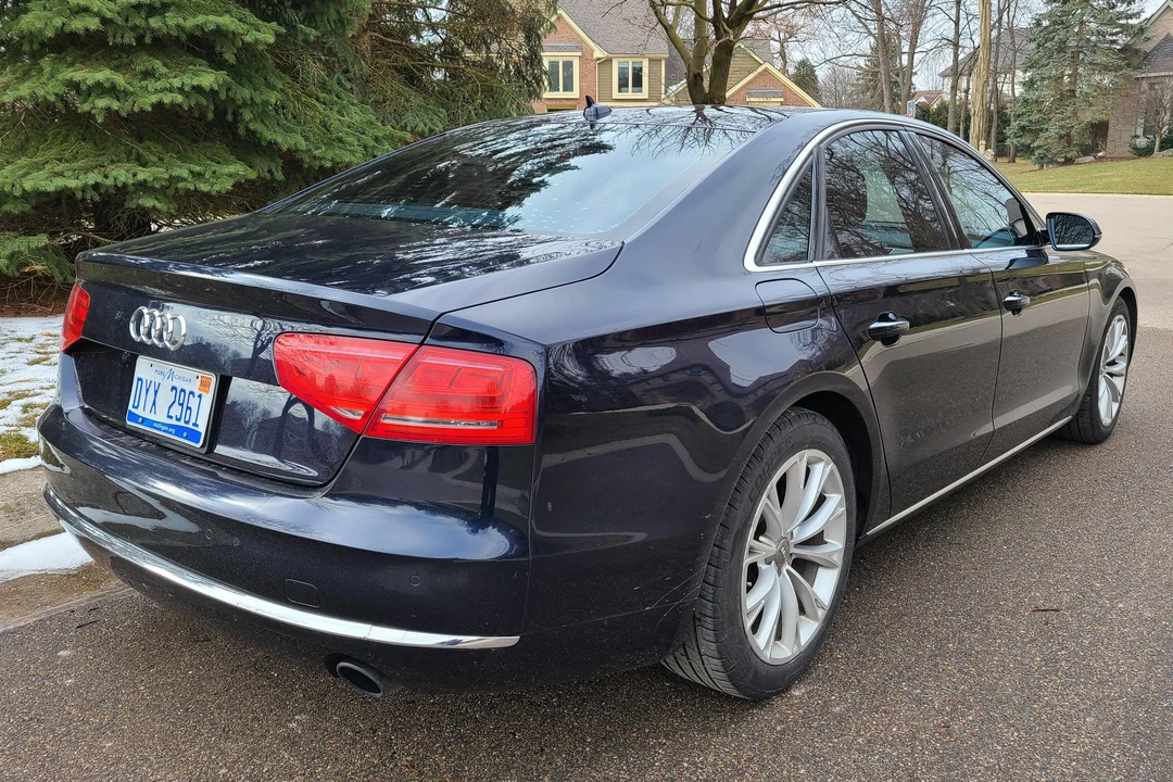 2011 Audi D4 A8 - Image 4 of 31