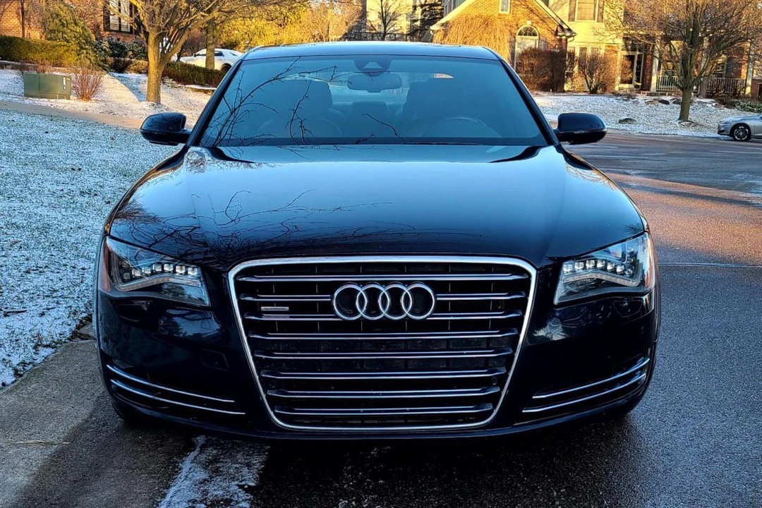 2011 Audi D4 A8 - Image 6 of 31