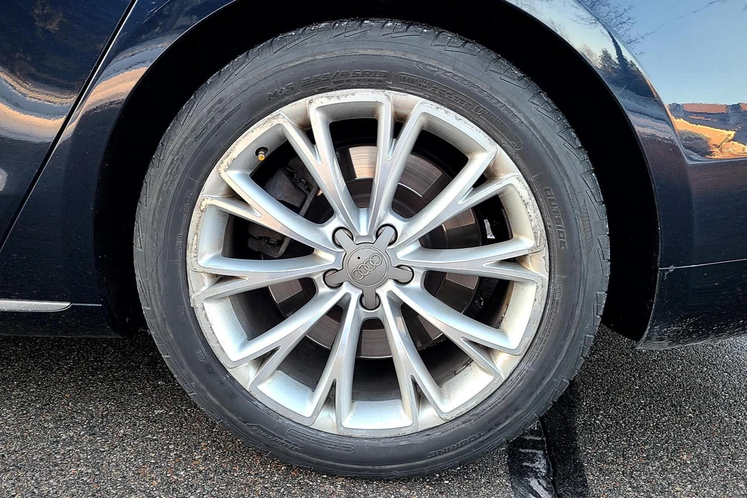 2011 Audi D4 A8 - Image 31 of 31