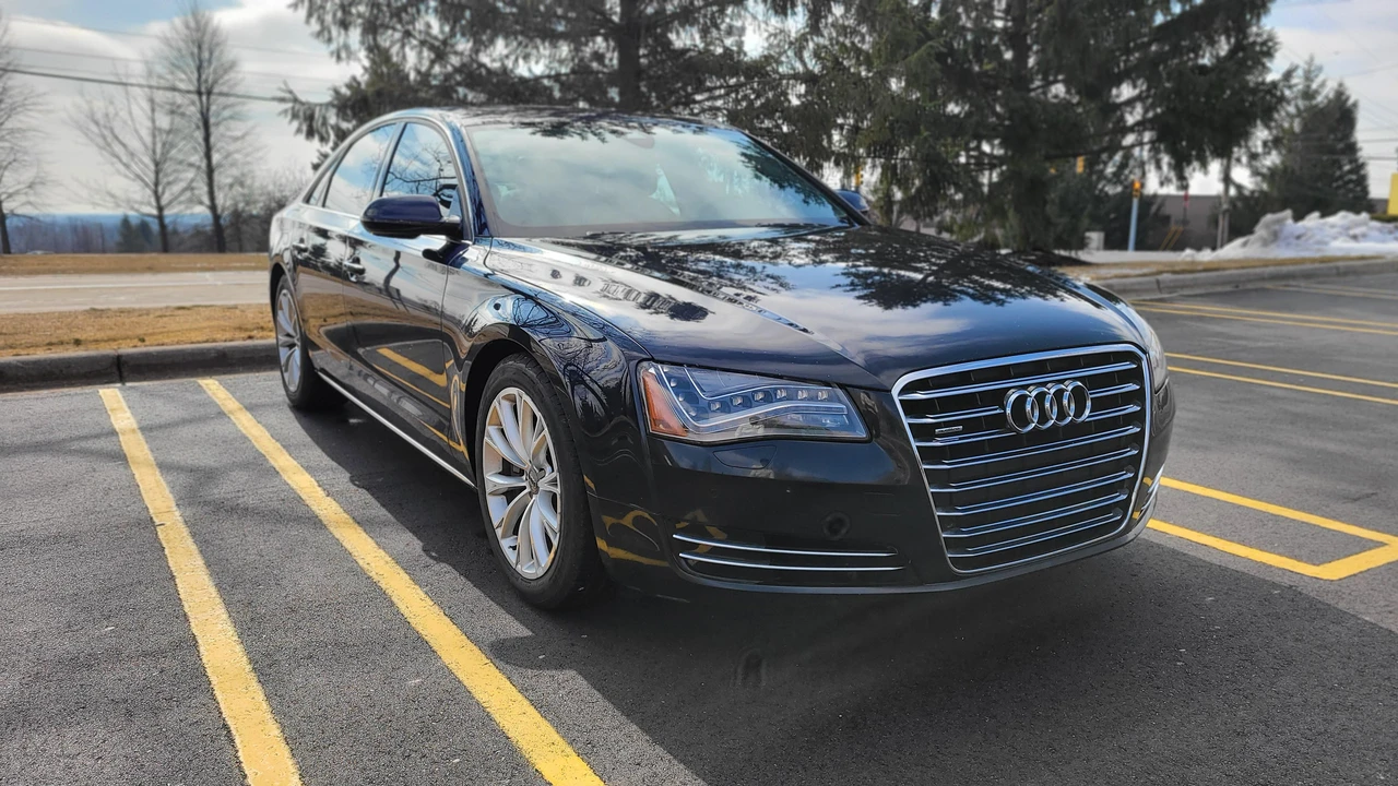 2011 Audi D4 A8 - Image 16 of 31
