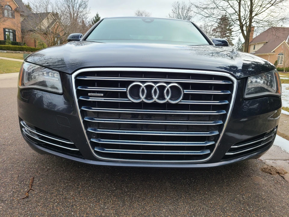 2011 Audi D4 A8 - Image 7 of 31