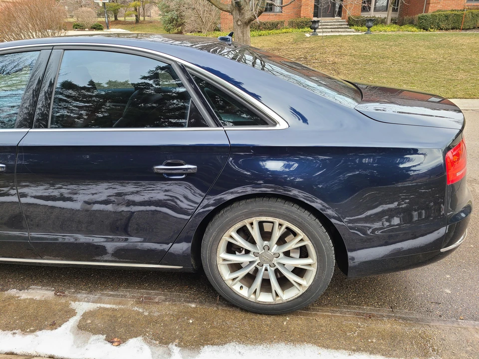 2011 Audi D4 A8 - Image 20 of 31