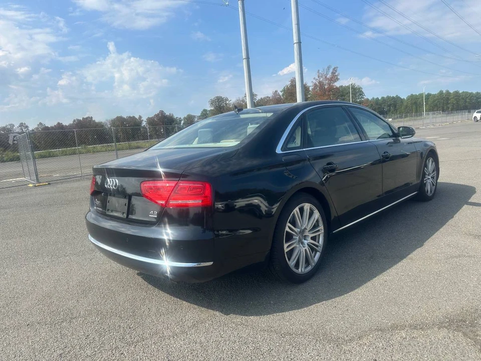 2011 Audi D4 A8 - Image 17 of 24