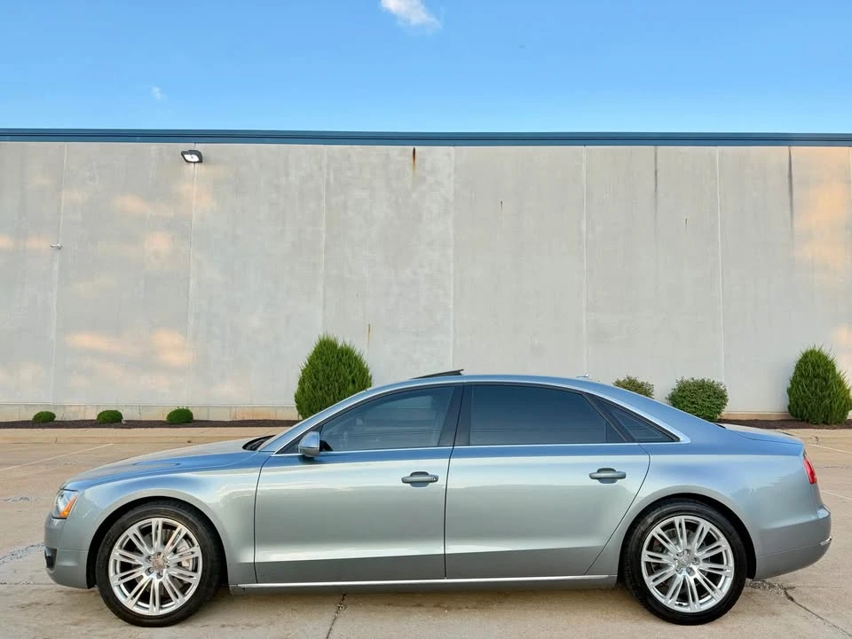 2011 Audi D4 A8 - Image 2 of 11