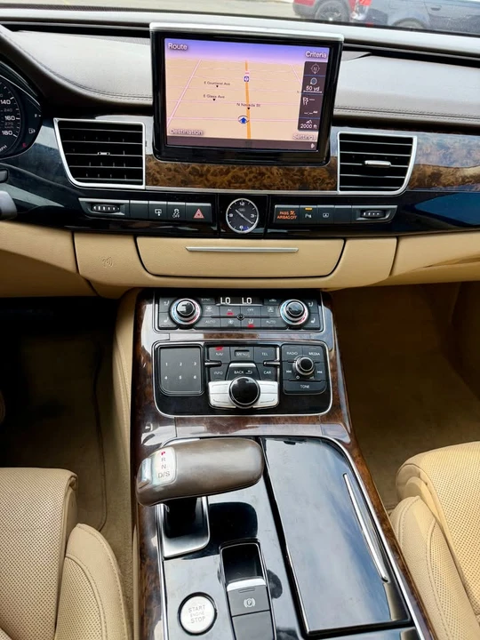 2011 Audi D4 A8 - Image 7 of 20